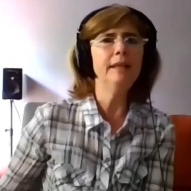 Lena Esquenazi